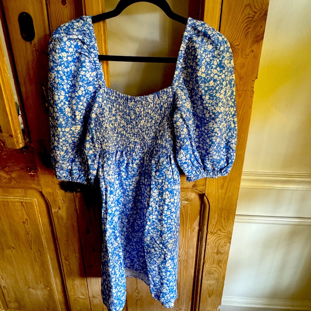 EUC Tuckernuck X Cameron Eubanks Blooms on Board Floral Annie Smocked Dress